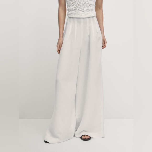 Massimo Dutti Pants - NWT Massimo Dutti Wide Leg Pleated Trousers White Size‎ 2 Minimalist Elegance